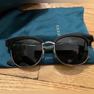 Black Gucci sunglasses